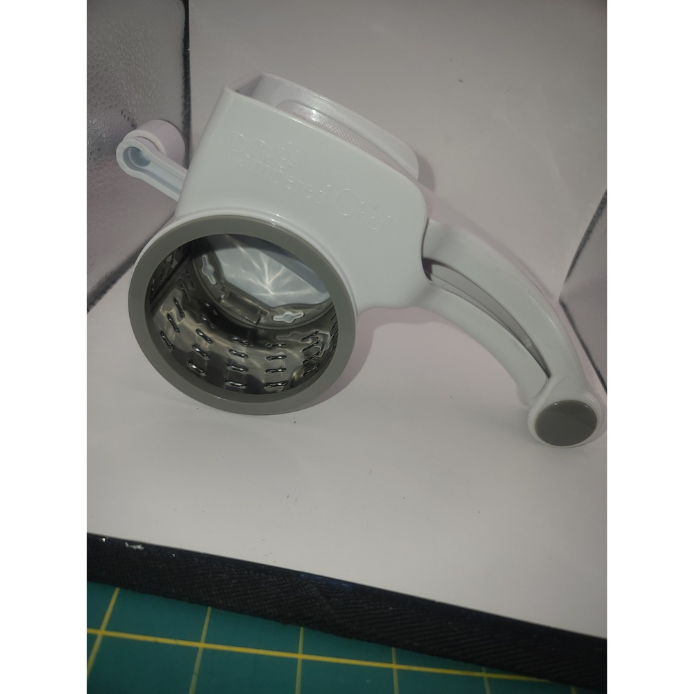 The Pampered Chef Deluxe Rotary Grater White Gray Manual Cheese Nut Tool 1277